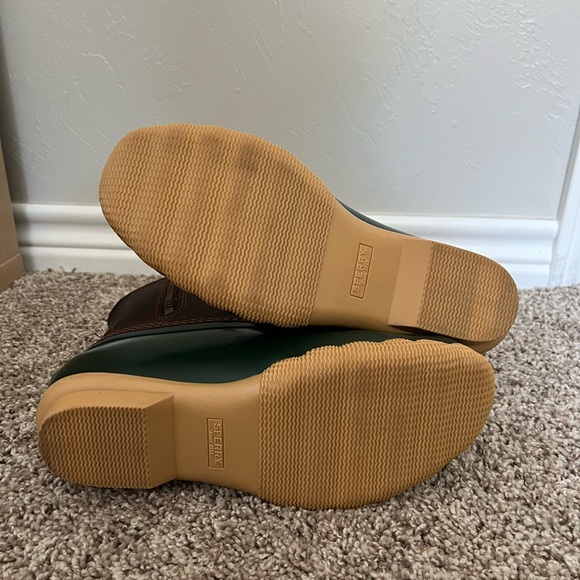 Sperry Duck Boots - Picture 3 of 3